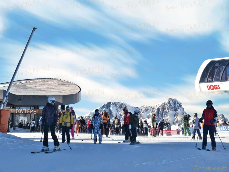 Foule au sommet Tovière (Tignes)