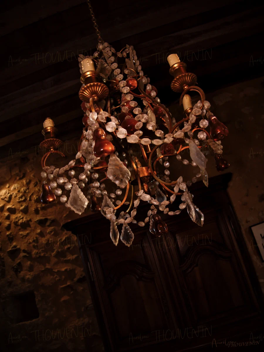 - Lustre château - NOUVEAUTÉ